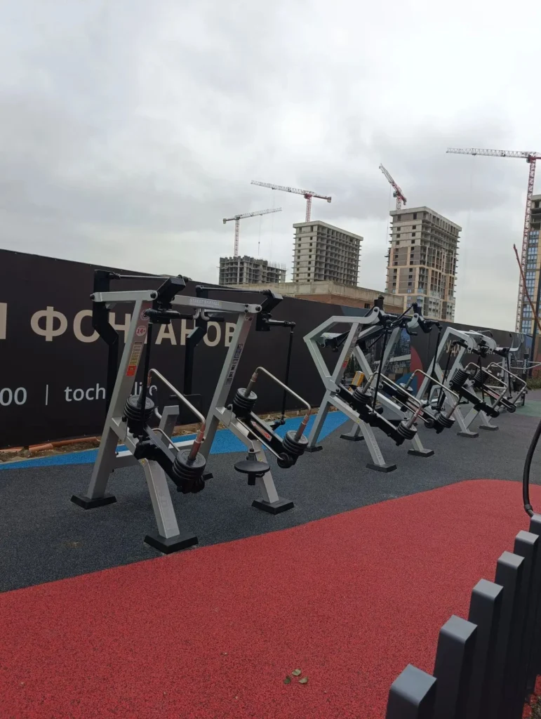 Реализованный объект Street Barbell — Спортивная площадка ЖК «Родные просторы»