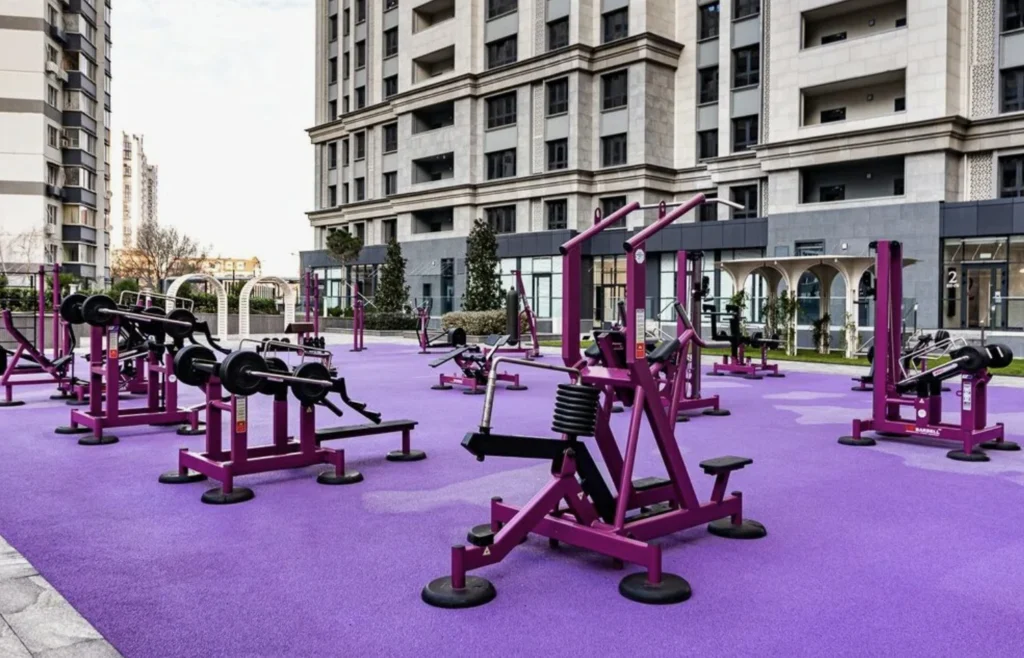 Реализованный объект Street Barbell — Спортивная площадка ЖК «Сердце»